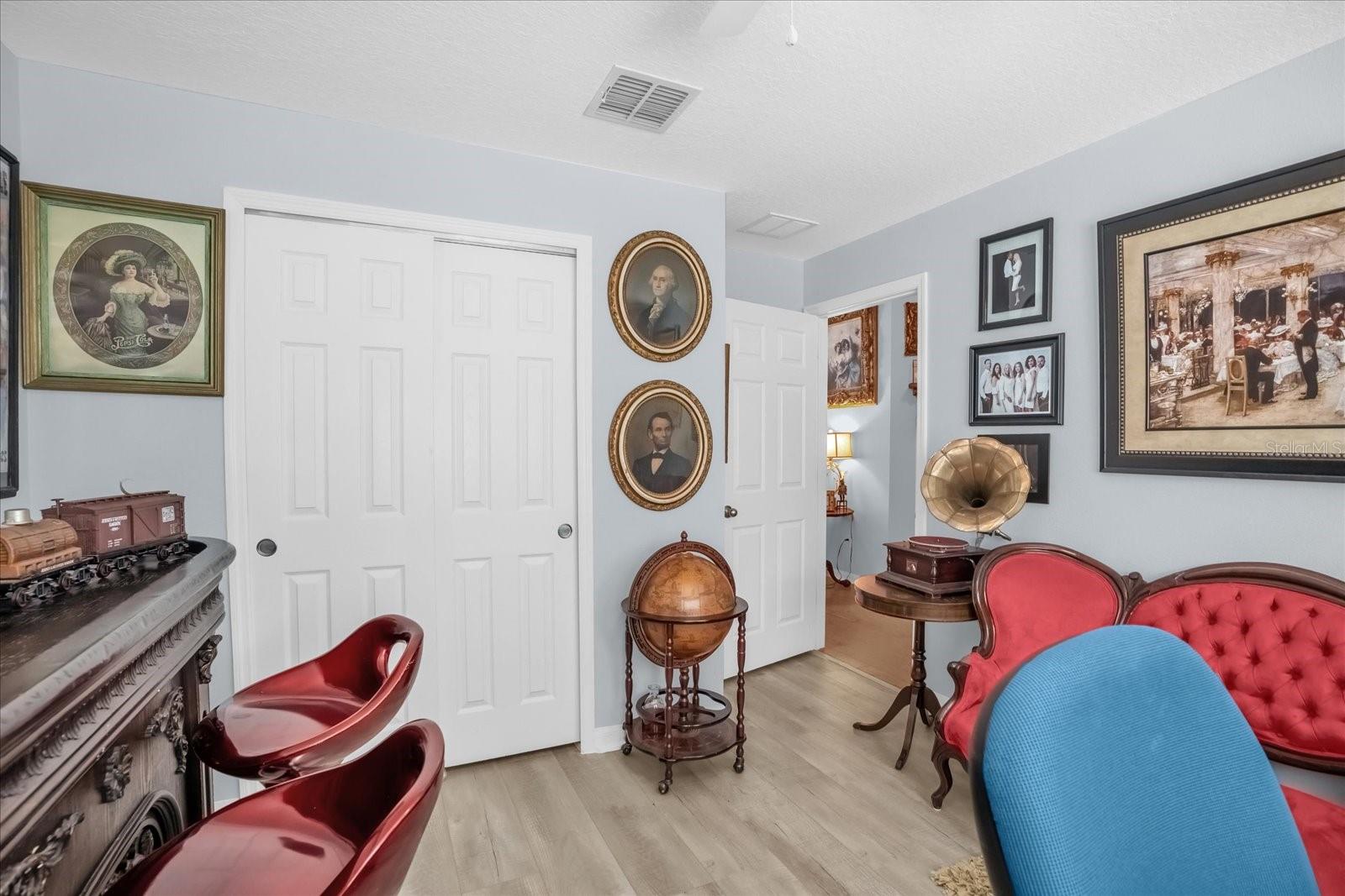 Listing Photo 22