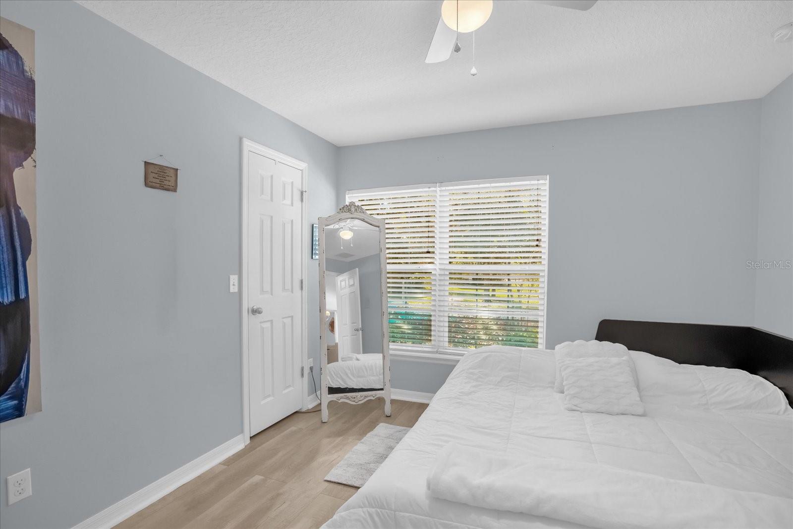 Listing Photo 25