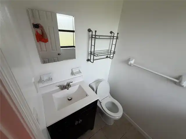 Listing Photo 6