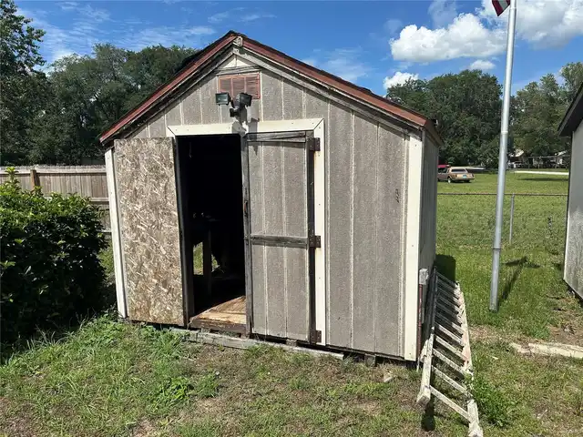 Listing Photo 16