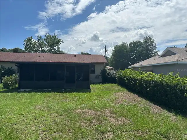 Listing Photo 17