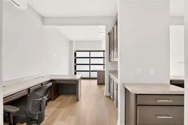 Listing Photo 43