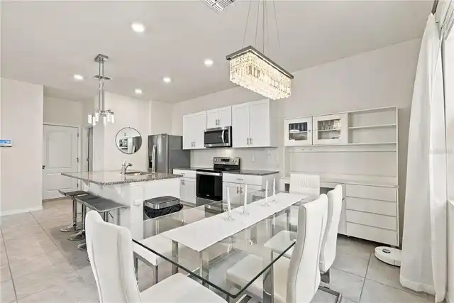 Listing Photo 20