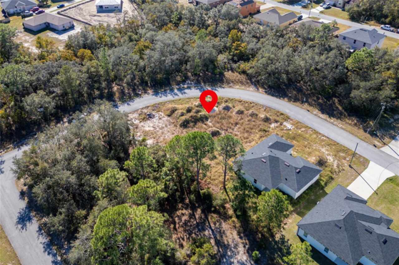 Listing Photo 11