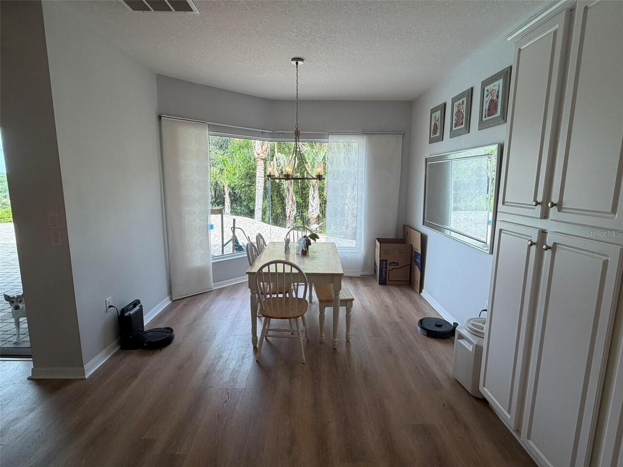 Listing Photo 15