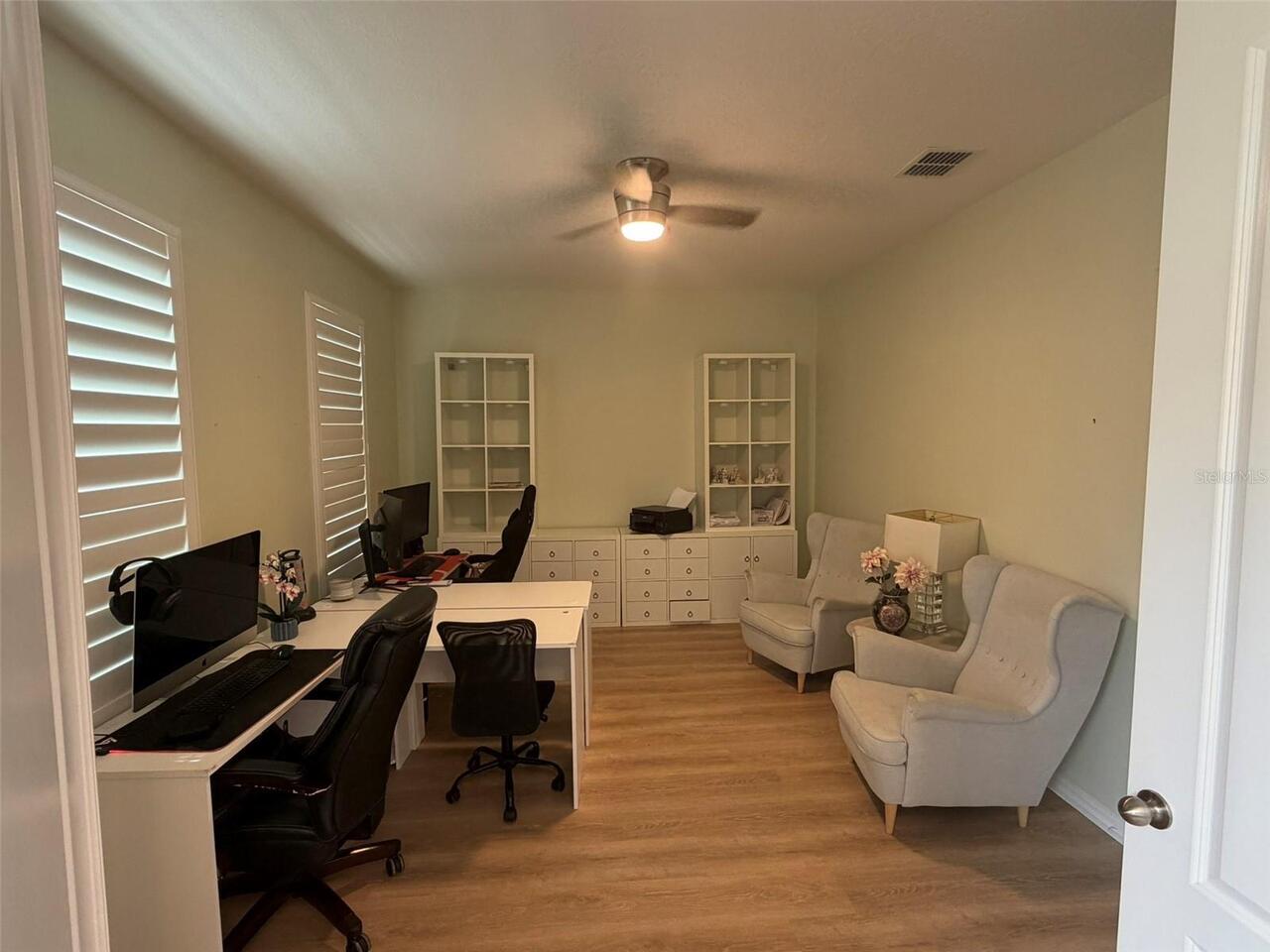 Listing Photo 8
