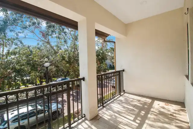 Listing Photo 17
