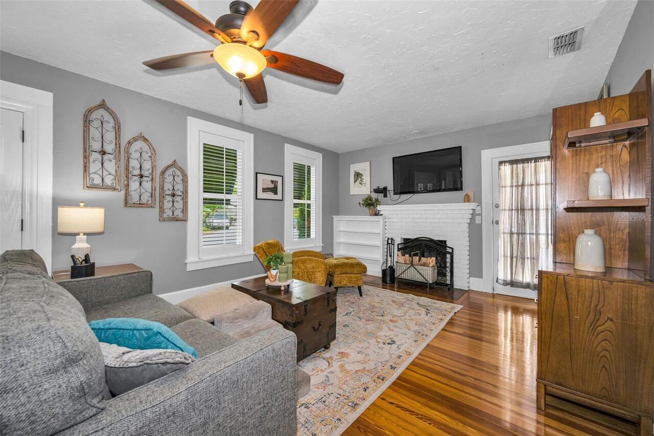 Listing Photo 9