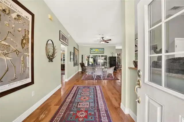 Listing Photo 10