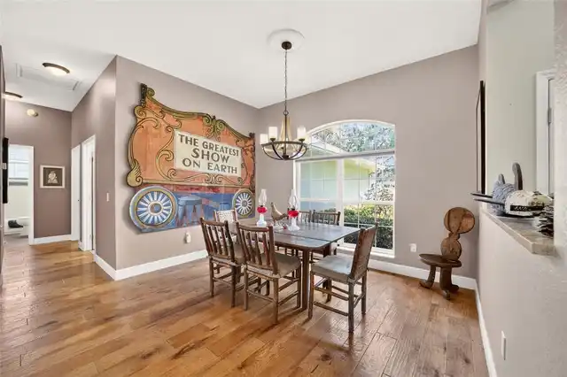 Listing Photo 15