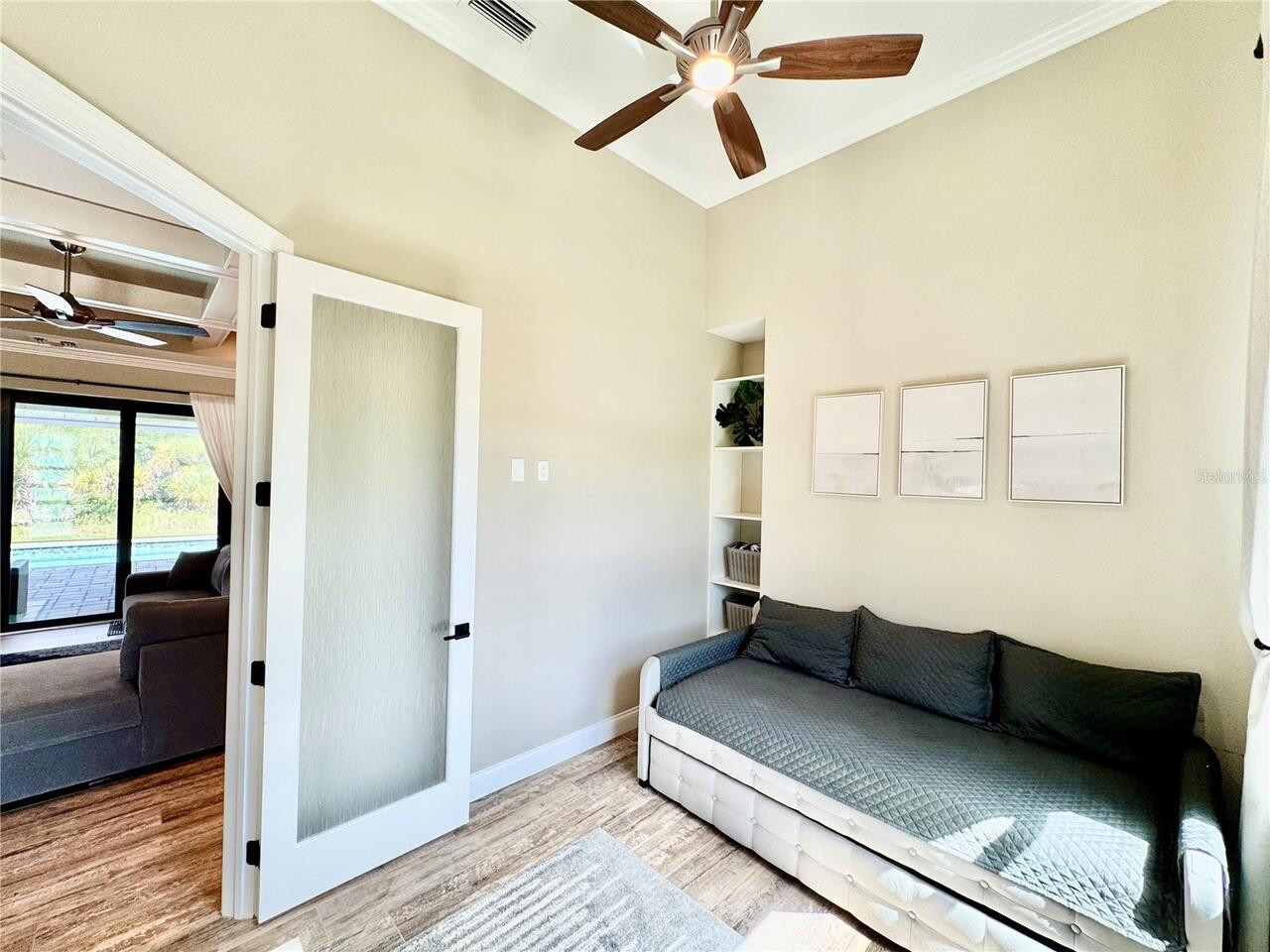 Listing Photo 14