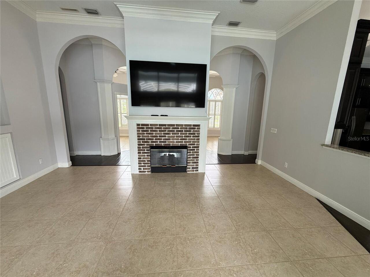 Listing Photo 7