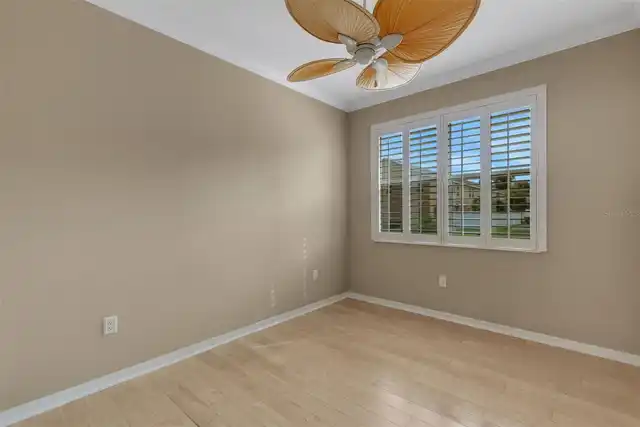 Listing Photo 32