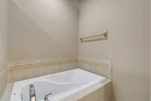 Listing Photo 45