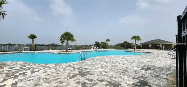 Listing Photo 18