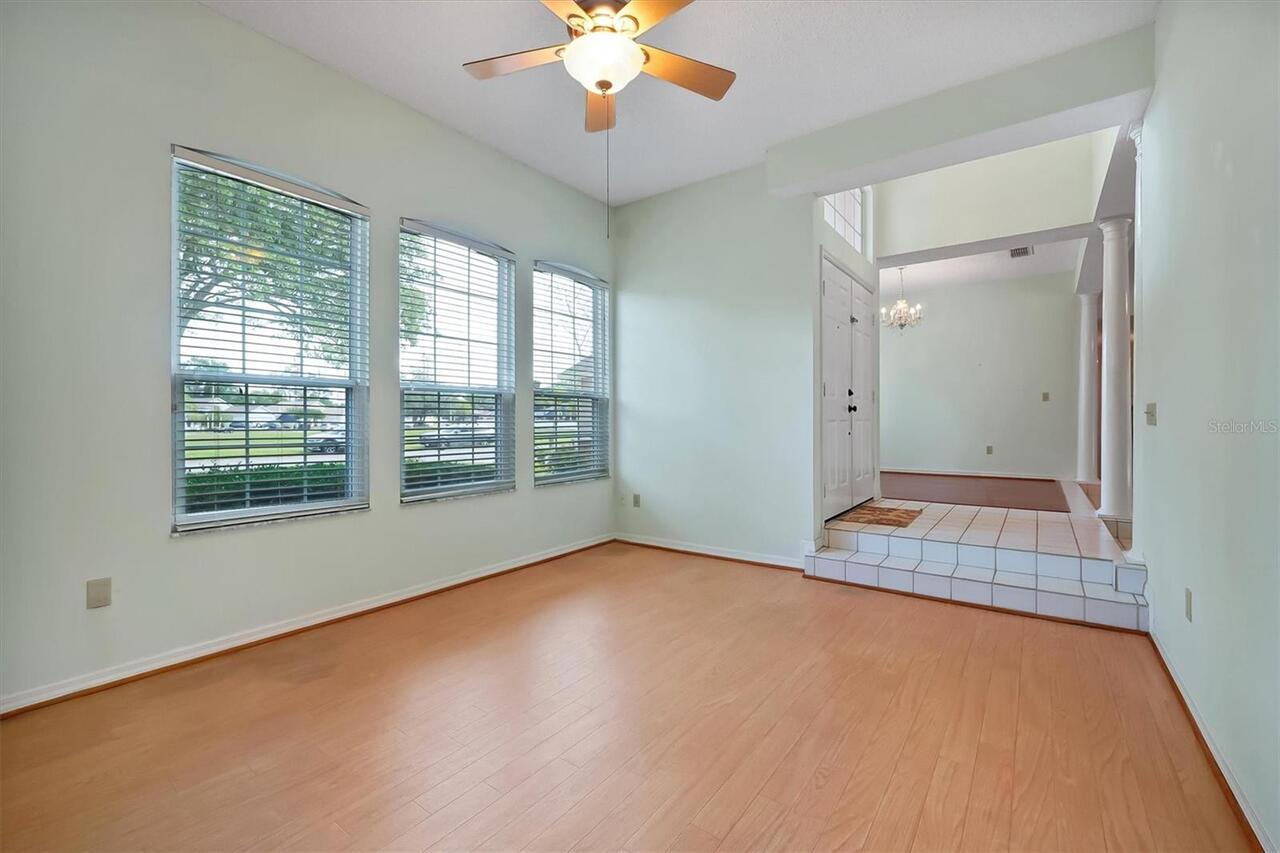 Listing Photo 14