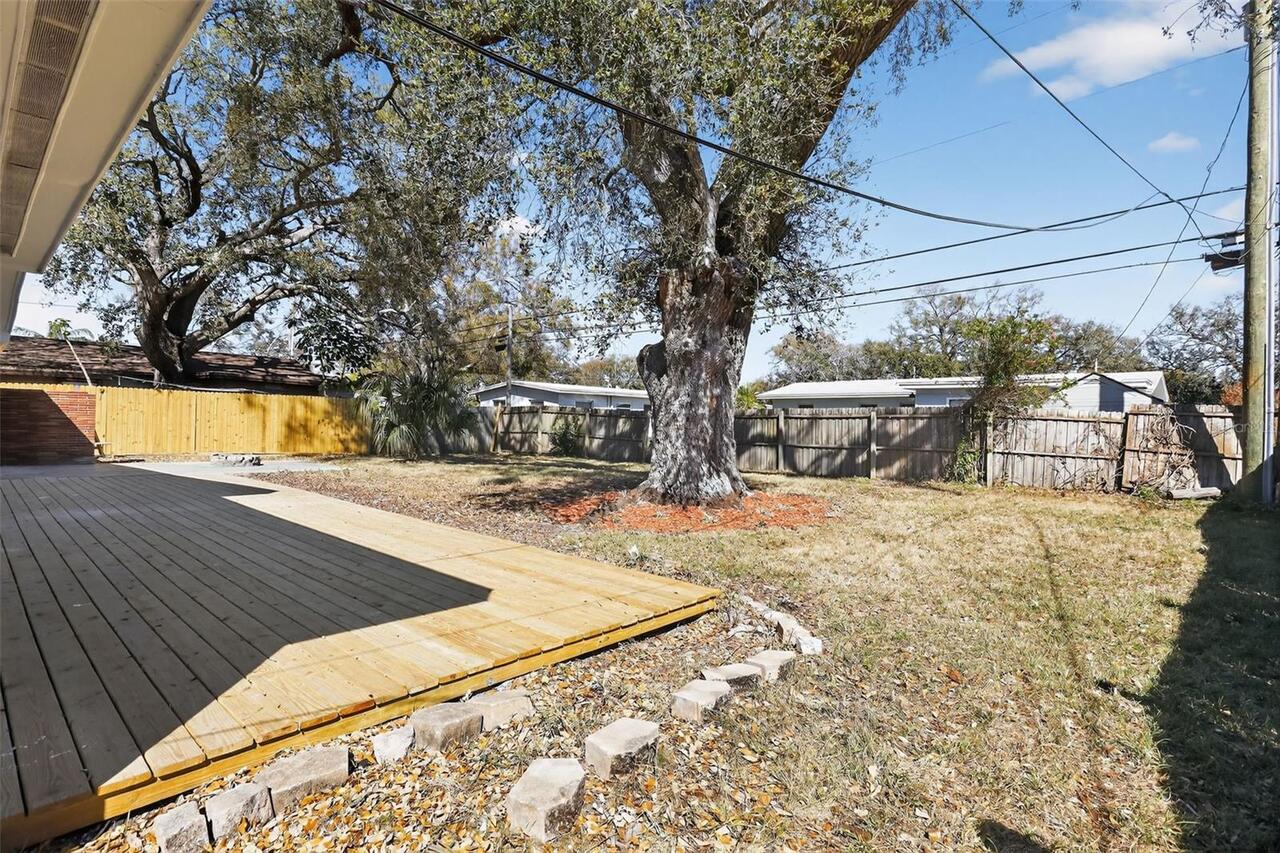 Listing Photo 33