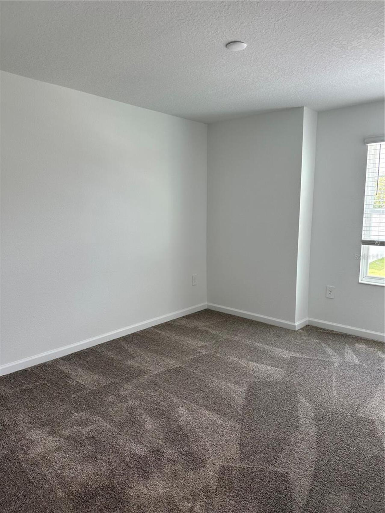 Listing Photo 24