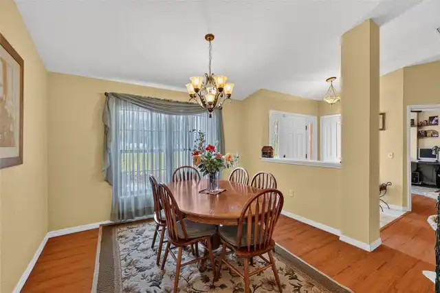 Listing Photo 28
