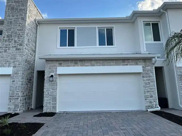 Davenport Real Estate
