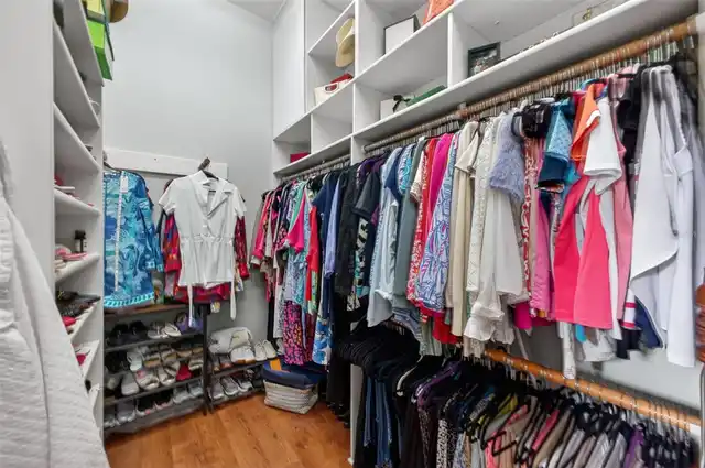 Listing Photo 34