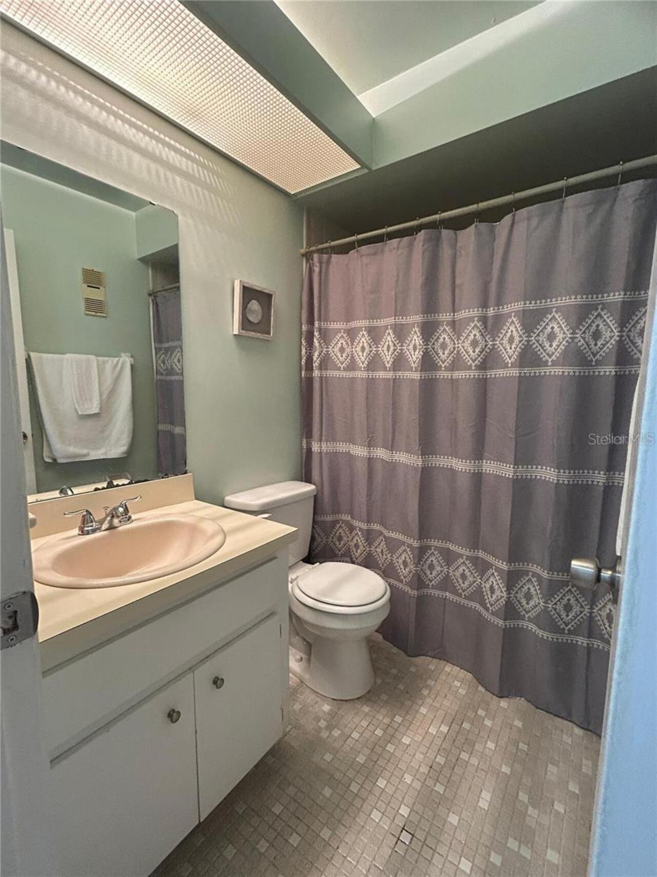Listing Photo 8