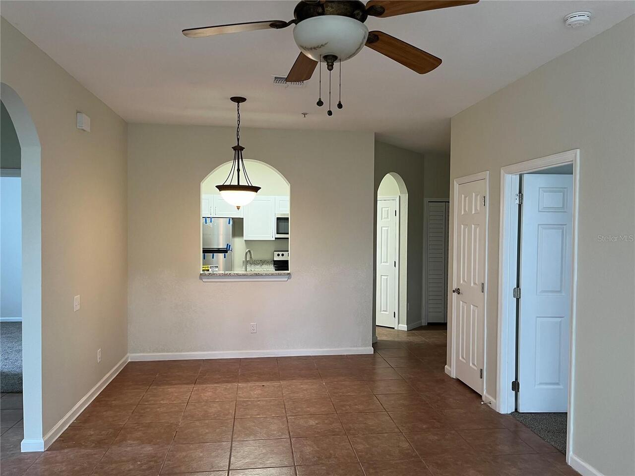 Listing Photo 8