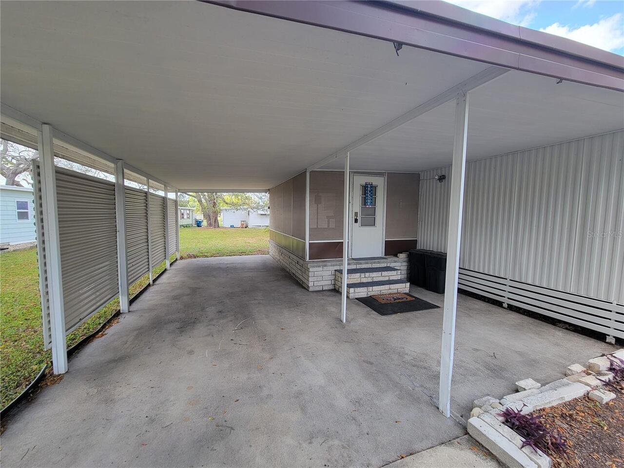 Listing Photo 17