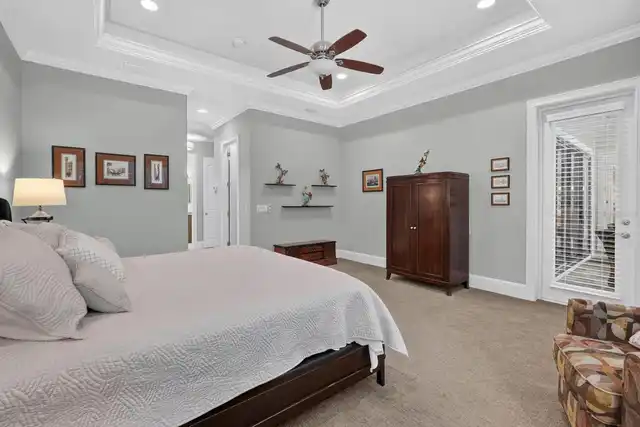 Listing Photo 18
