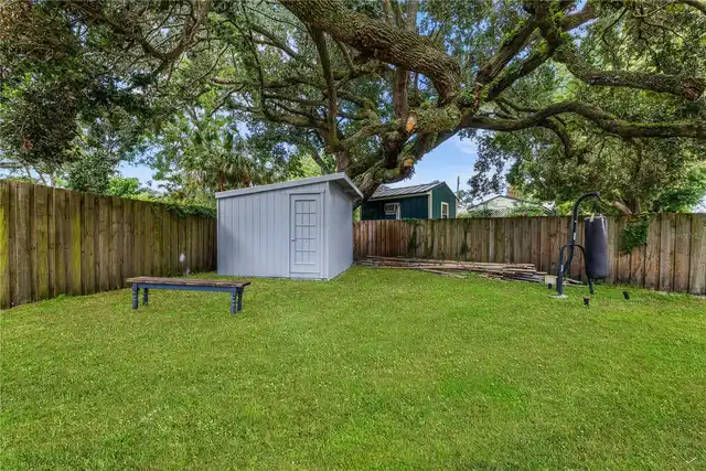Listing Photo 32
