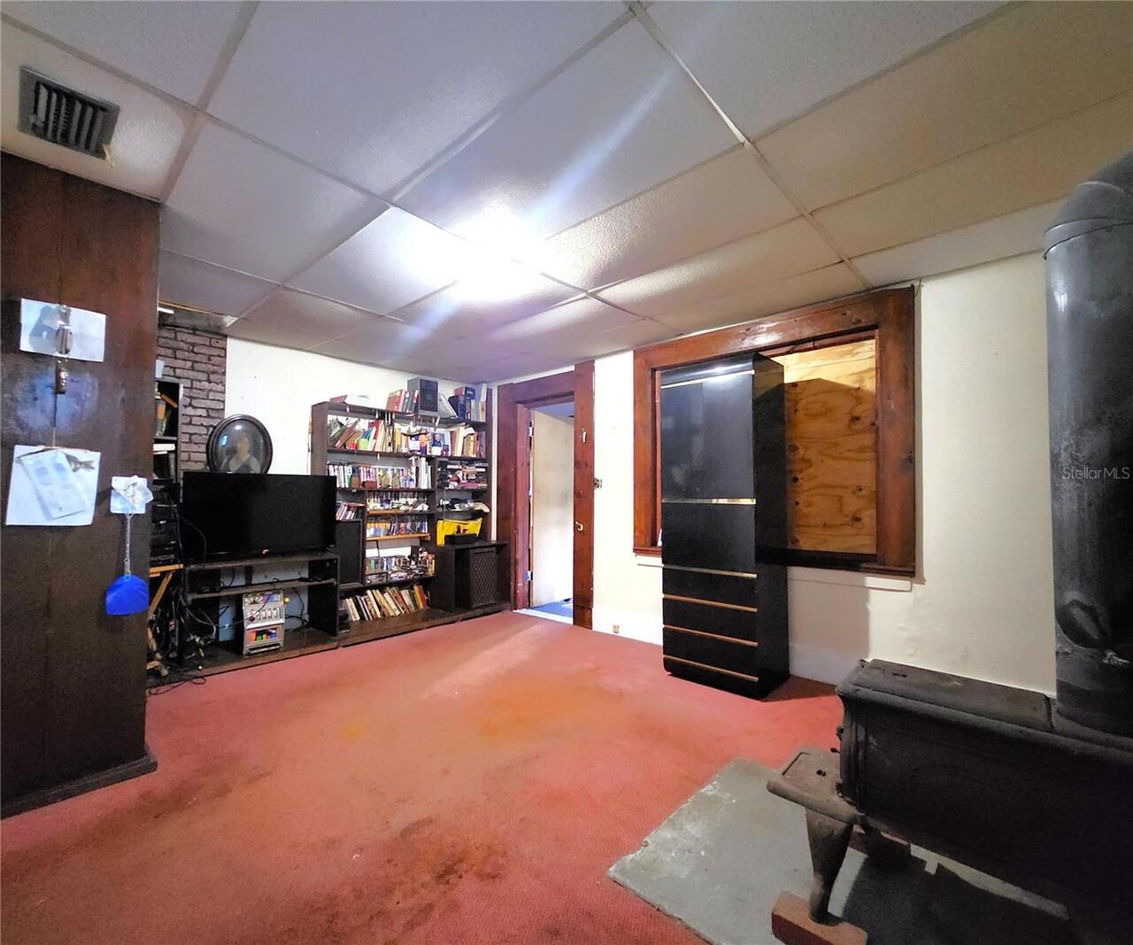 Listing Photo 11