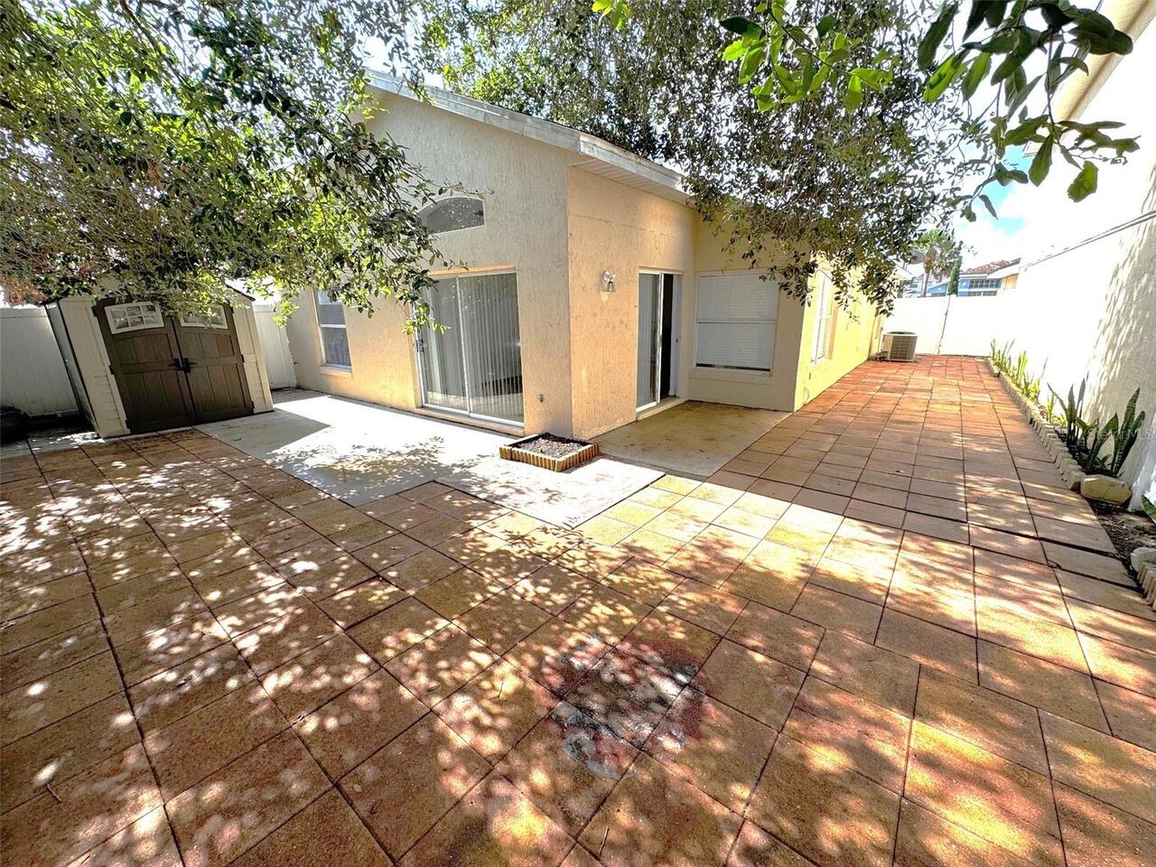 Listing Photo 14