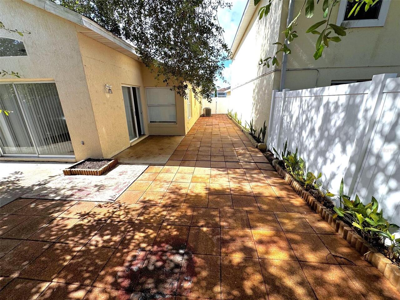 Listing Photo 15