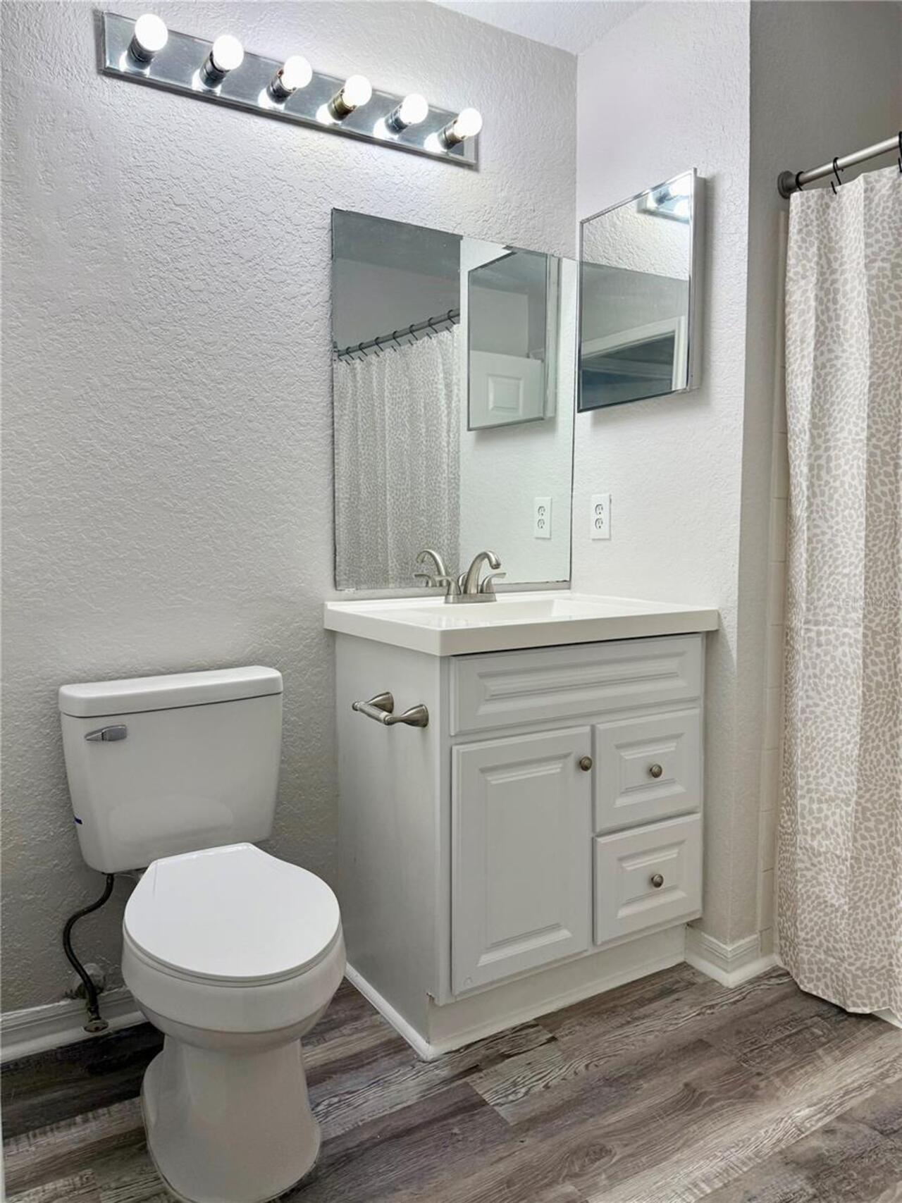 Listing Photo 20