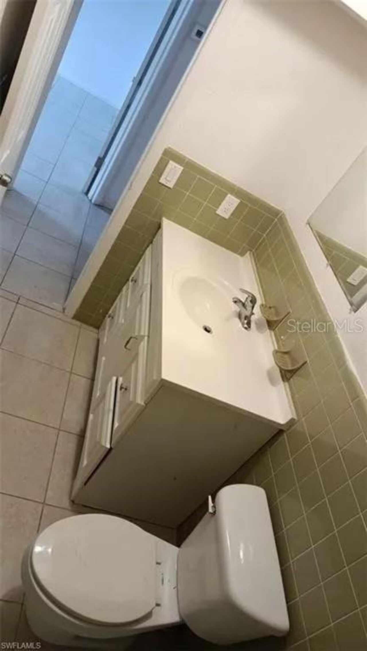 Listing Photo 11