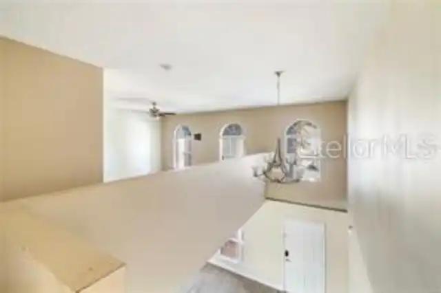 Listing Photo 14