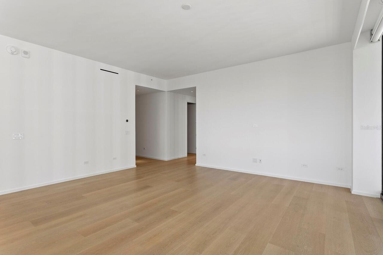 Listing Photo 24