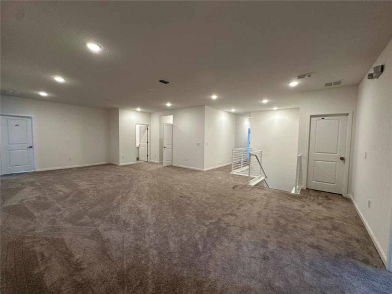 Listing Photo 11