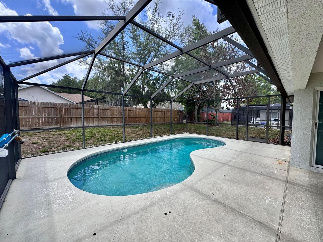 Listing Photo 24