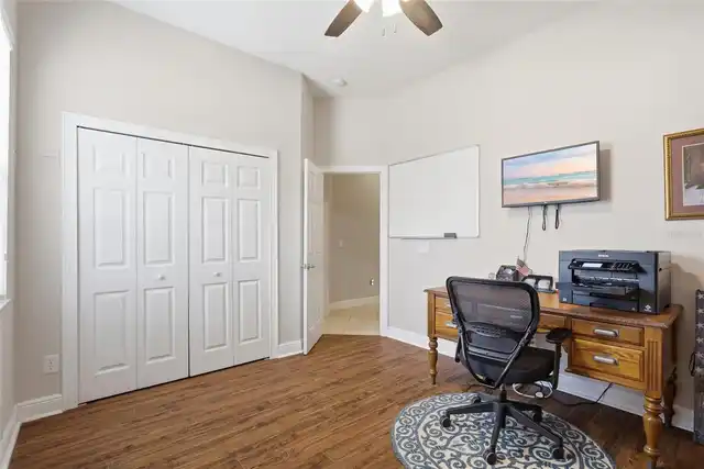 Listing Photo 21