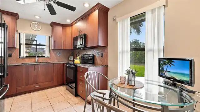 Listing Photo 13
