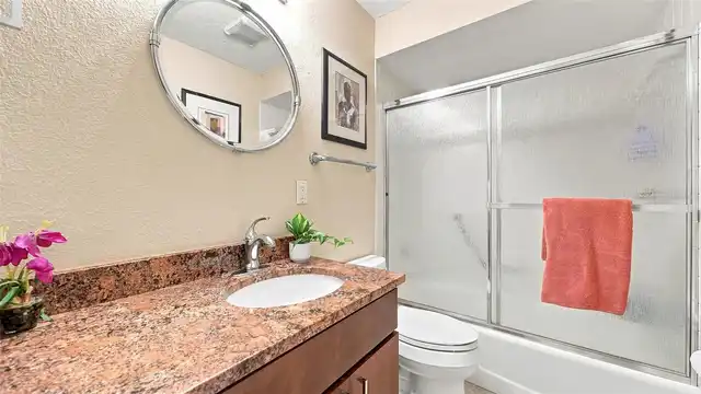 Listing Photo 23