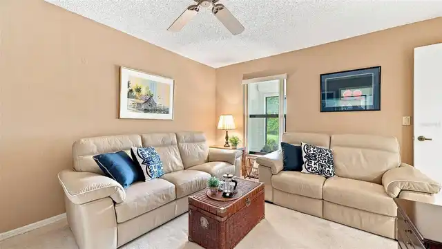 Listing Photo 24