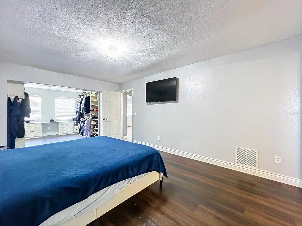 Listing Photo 33