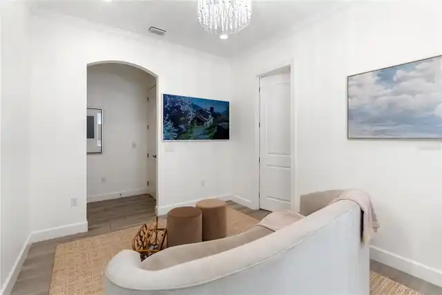 Listing Photo 17