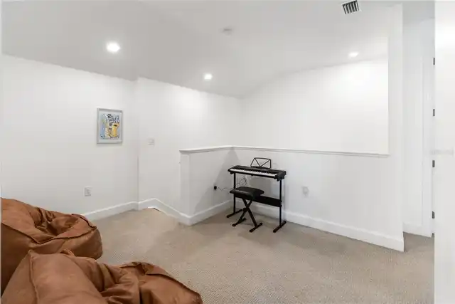 Listing Photo 31