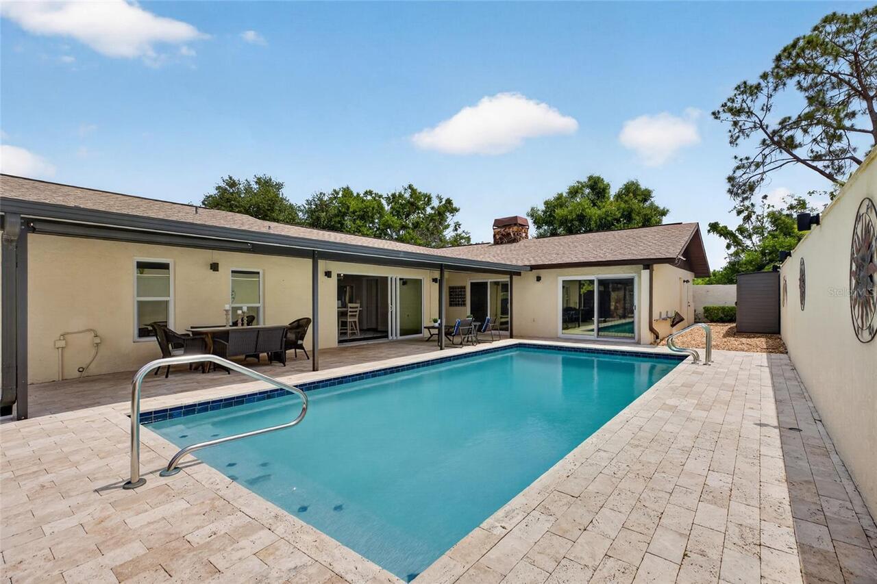 Listing Photo 8