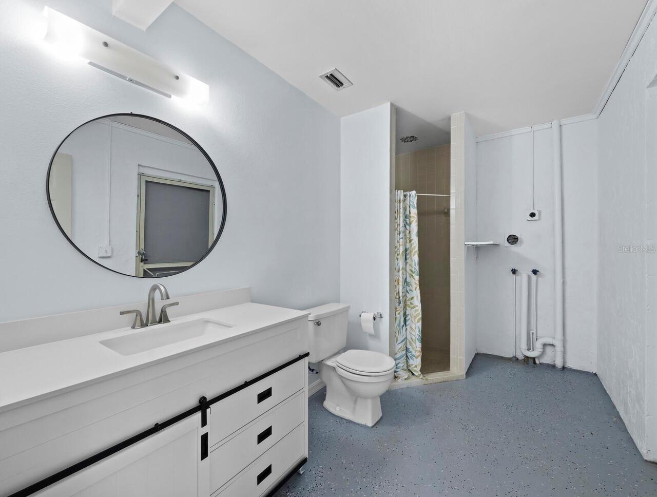 Listing Photo 32