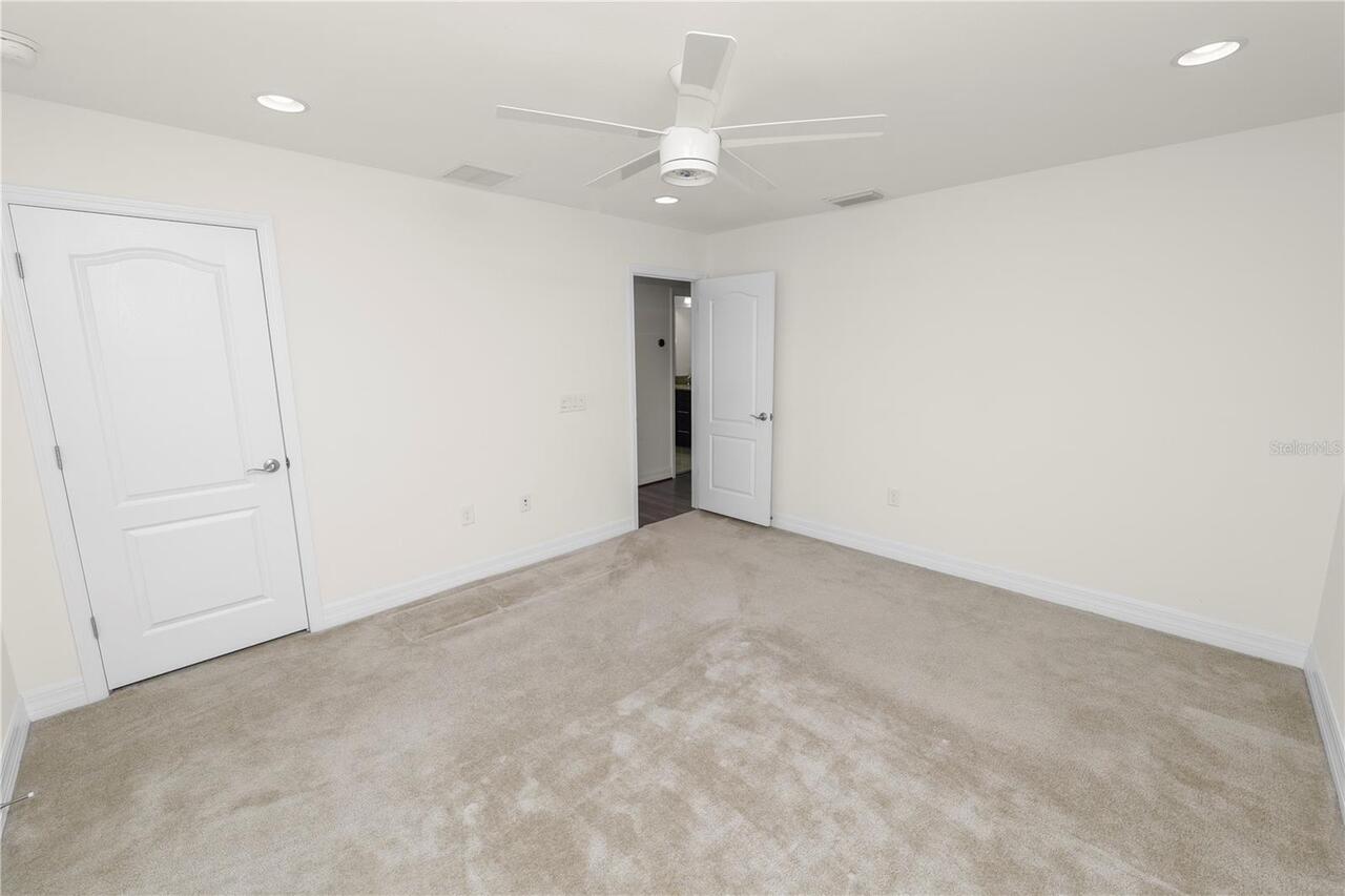Listing Photo 29