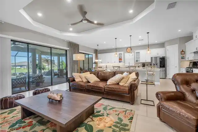 Listing Photo 10
